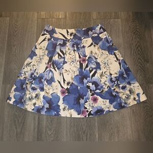 WHBM Floral Blue,Purple, Cream And Black Women's Skirt, Size 2